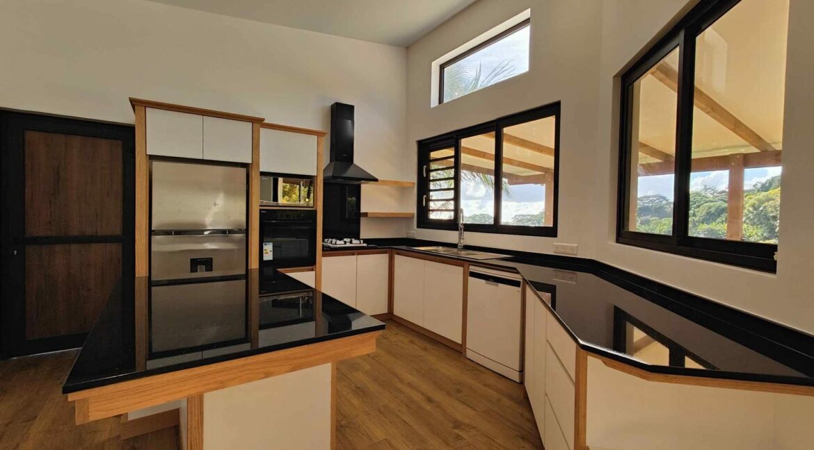 1764732325_LM378_1_original